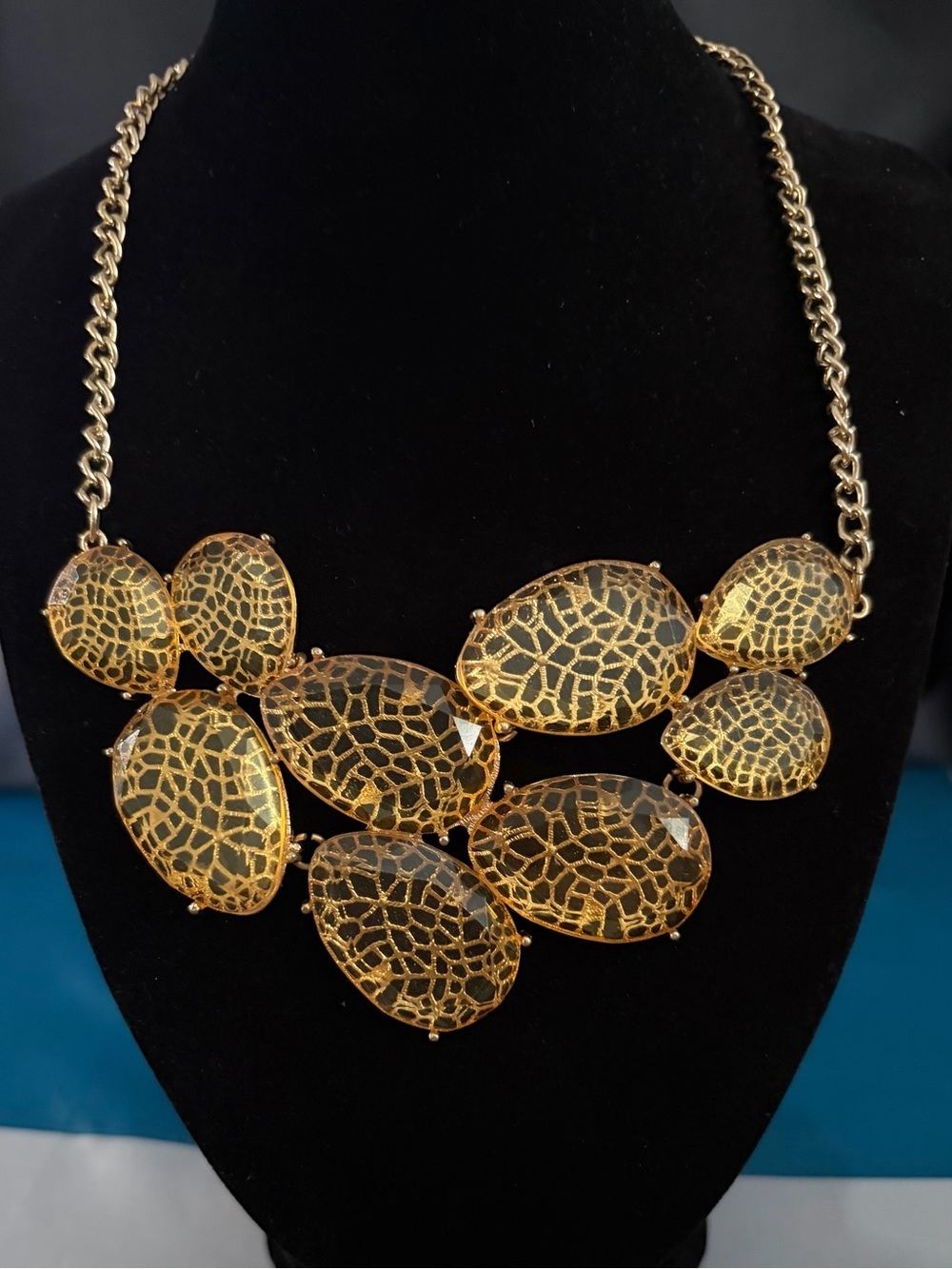 Gold Statement Bib Necklace - Gold Leaf Filigree